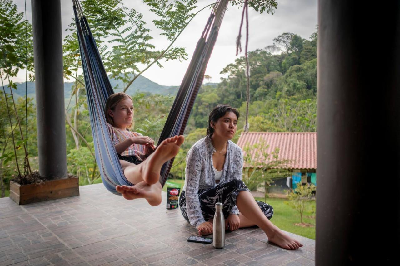 La Perla Negra - Black Pearl Eco Hostel San Rafael  Eksteriør bilde