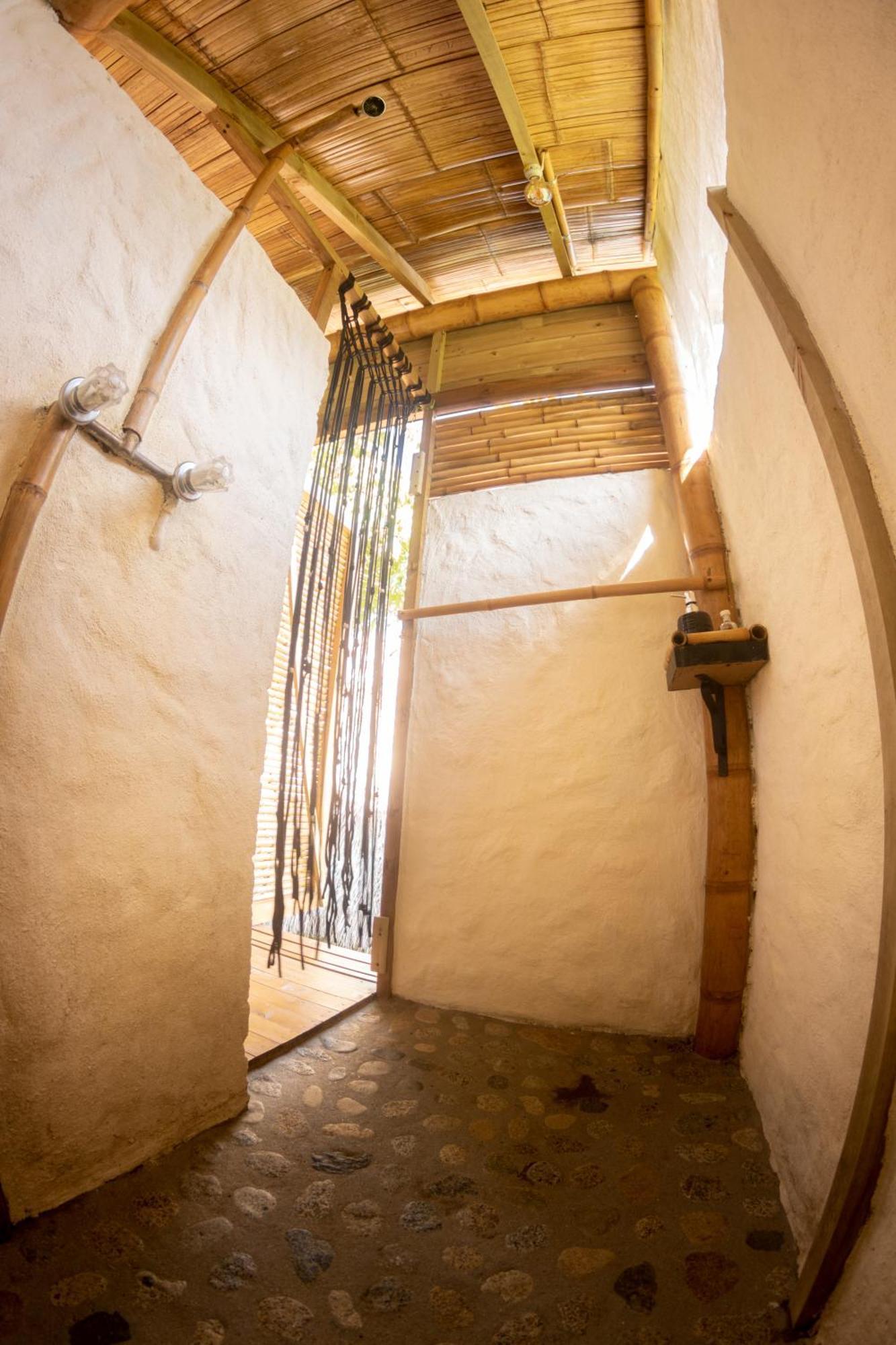 La Perla Negra - Black Pearl Eco Hostel San Rafael  Eksteriør bilde